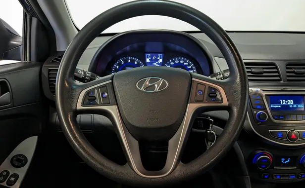 Hyundai Solaris