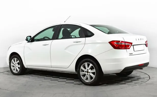 Lada (ВАЗ) Vesta