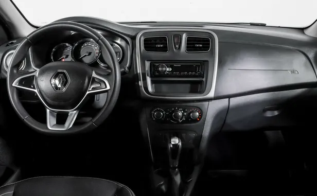 Renault Logan