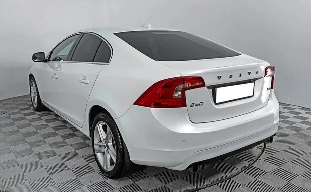 Volvo S60