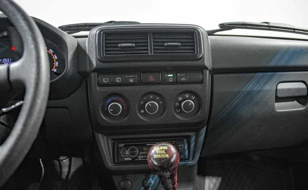 Lada (ВАЗ) Niva Legend