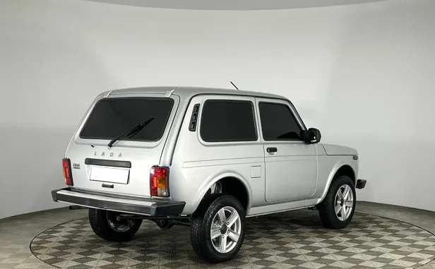 Lada (ВАЗ) Niva Legend