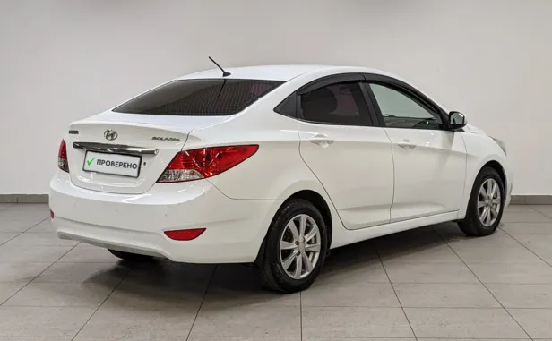 Hyundai Solaris