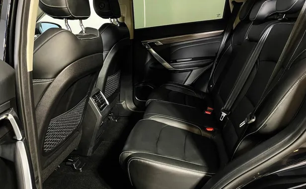 Geely Atlas Pro