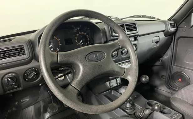 Lada (ВАЗ) Niva Legend