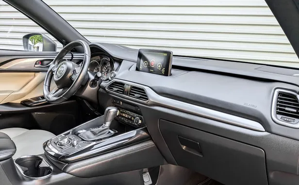 Mazda CX-9