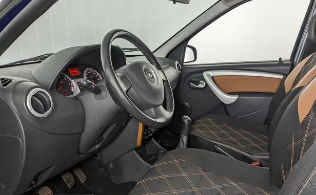 Lada (ВАЗ) Largus