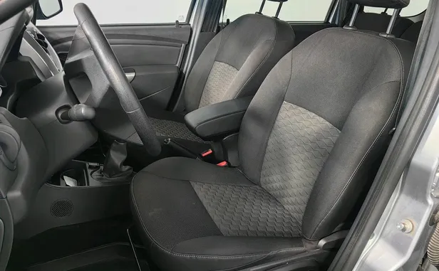 Lada (ВАЗ) Largus