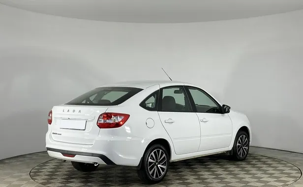 Lada (ВАЗ) Granta
