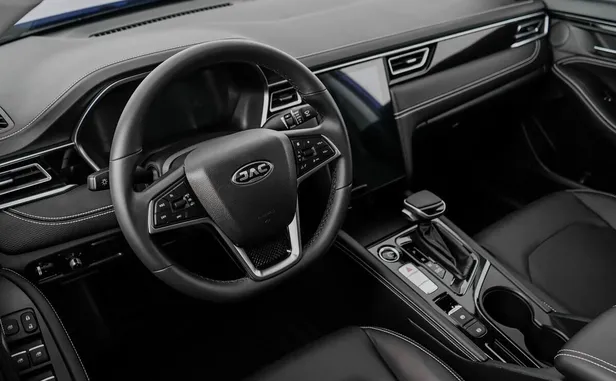 JAC J7