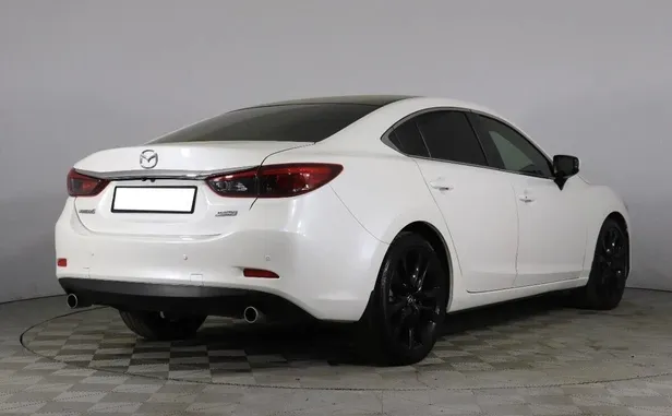 Mazda 6