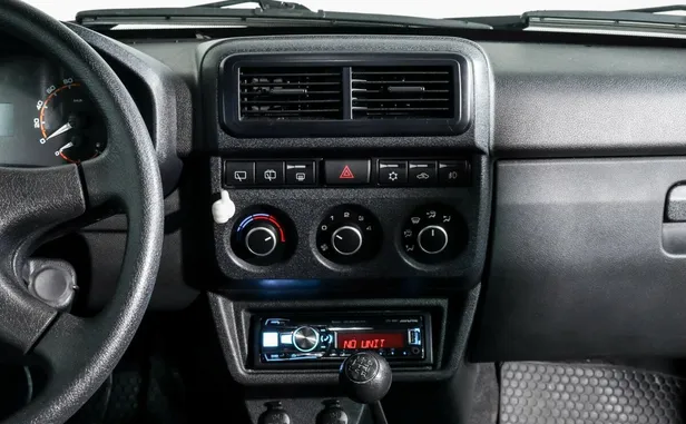 Lada (ВАЗ) Niva Legend