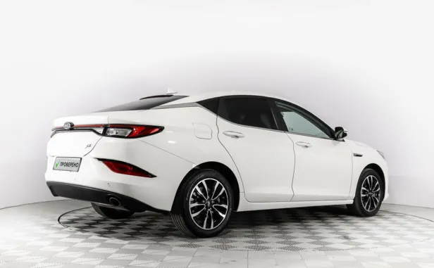JAC J7