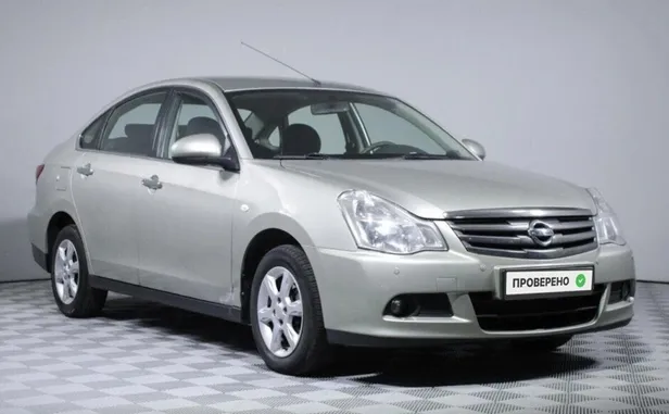 Nissan Almera