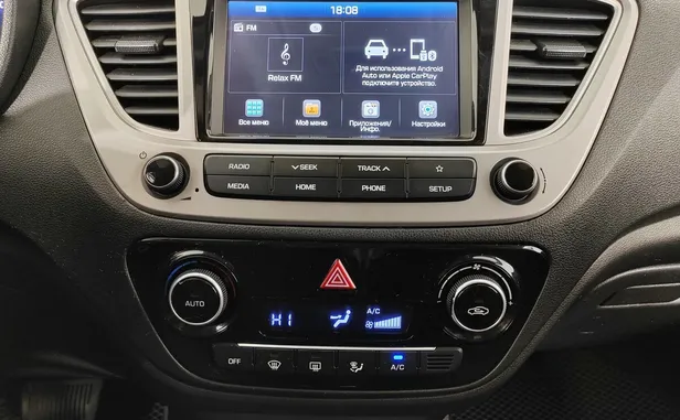 Hyundai Solaris