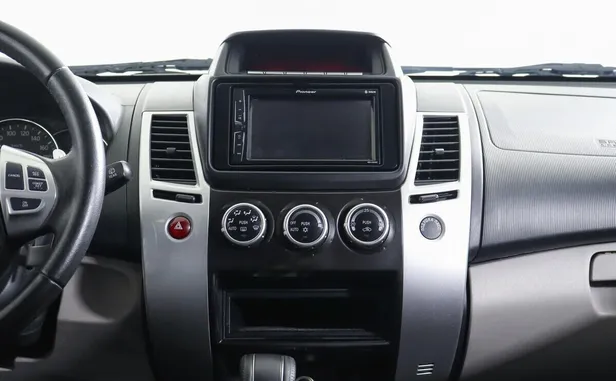 Mitsubishi Pajero Sport