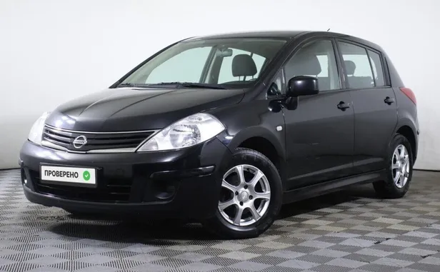 Nissan Tiida