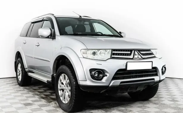 Mitsubishi Pajero Sport