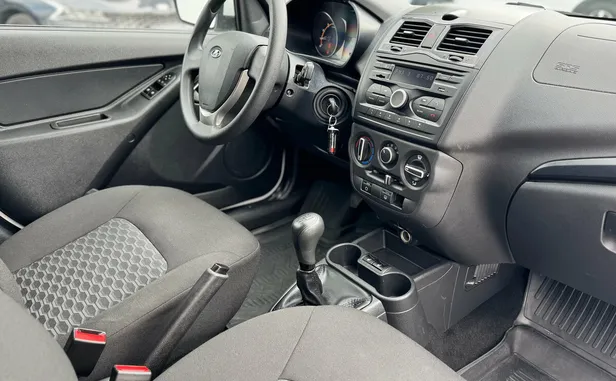 Lada (ВАЗ) Granta