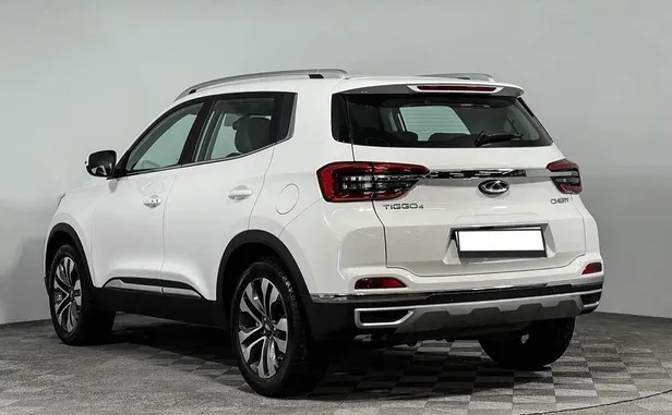 CHERY Tiggo 4
