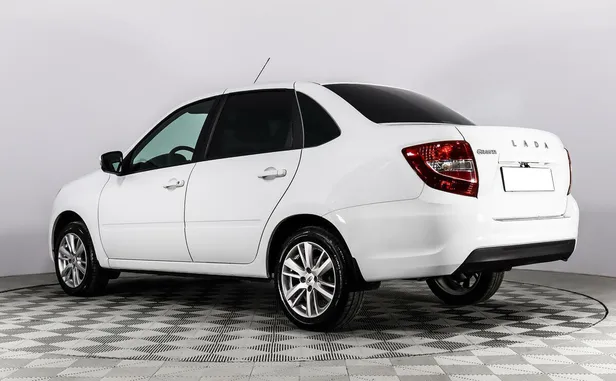 Lada (ВАЗ) Granta
