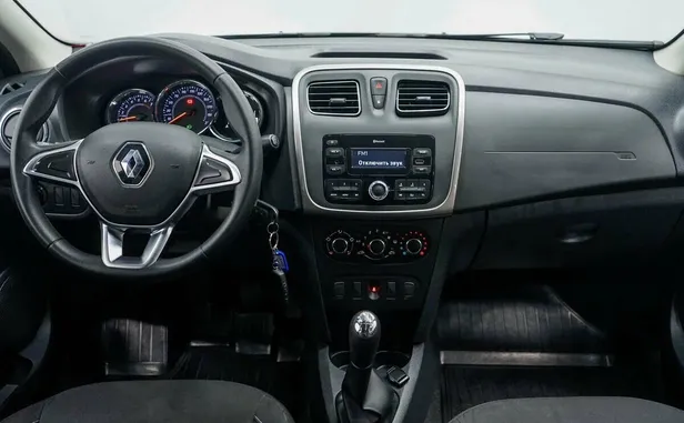 Renault Logan