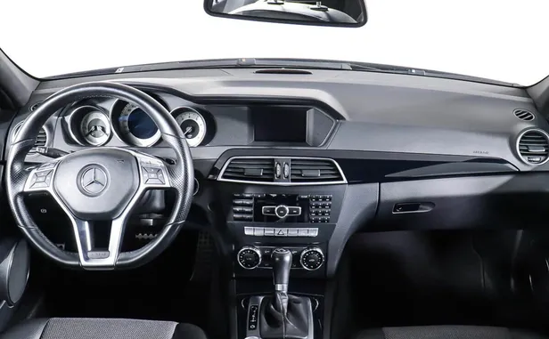 Mercedes-Benz C-Класс
