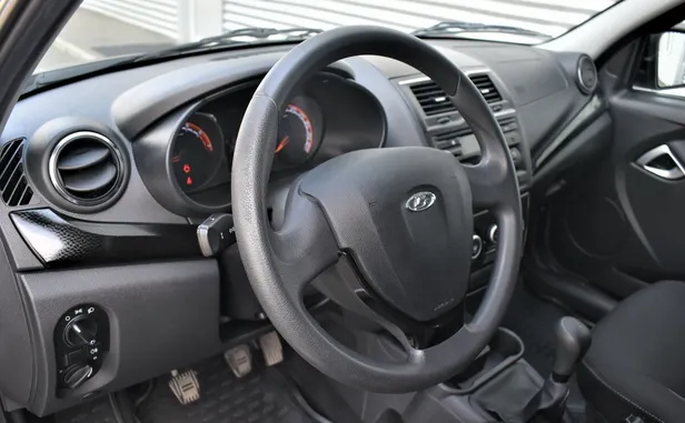 Lada (ВАЗ) Granta