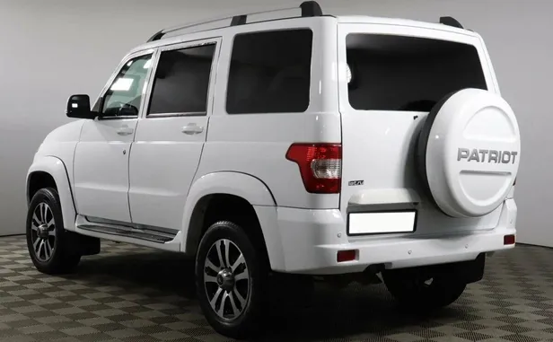 УАЗ Patriot
