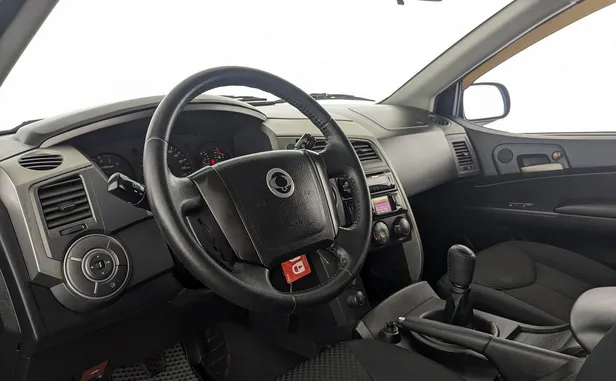 SsangYong Kyron