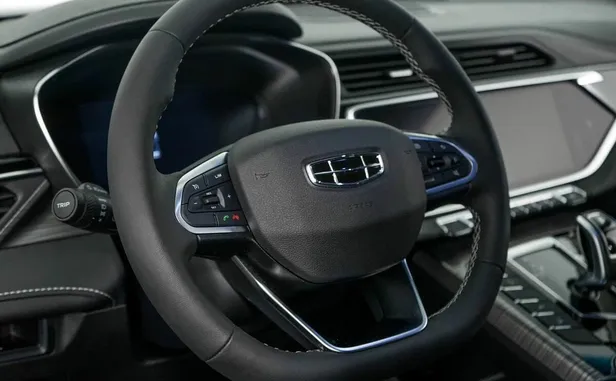 Geely Atlas Pro