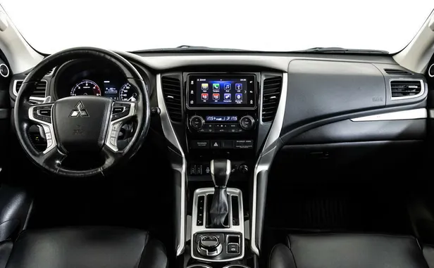 Mitsubishi Pajero Sport