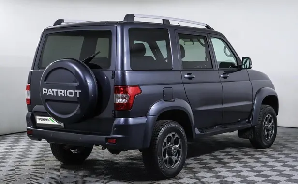 УАЗ Patriot