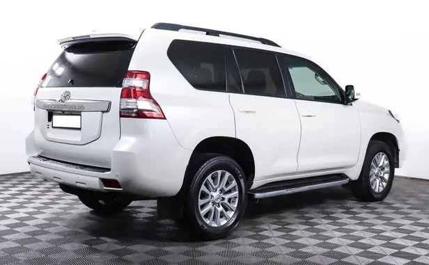 Toyota Land Cruiser Prado