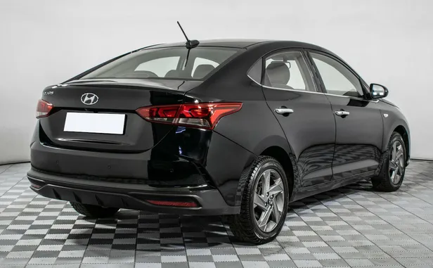 Hyundai Solaris
