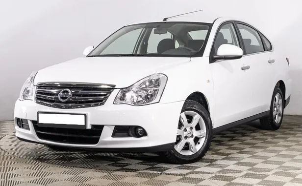 Nissan Almera