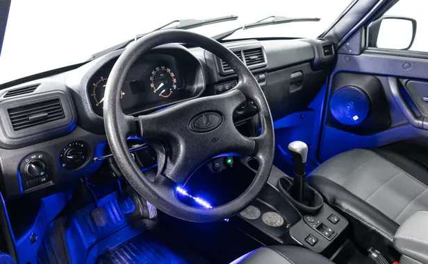 Lada (ВАЗ) Niva Legend