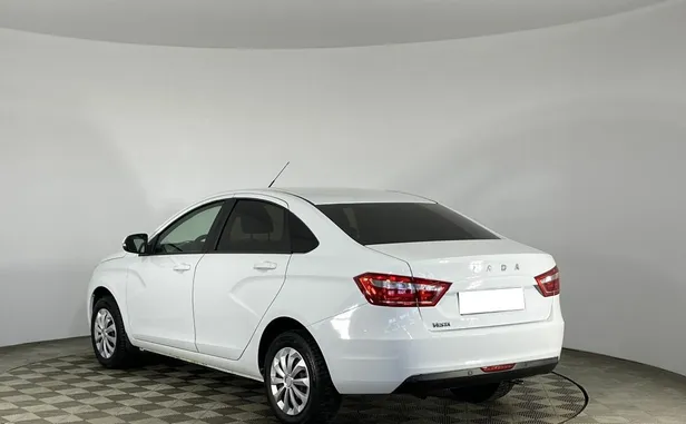Lada (ВАЗ) Vesta