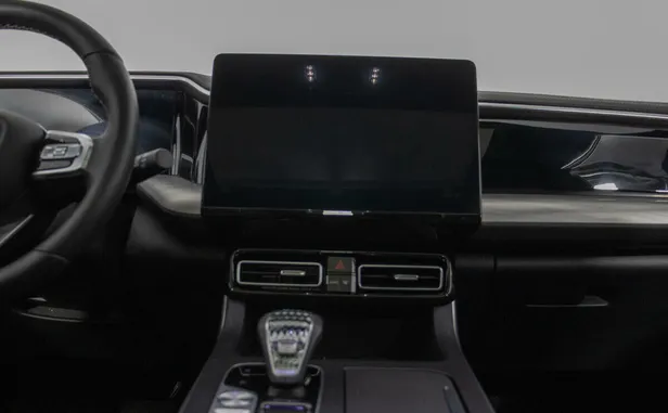 GAC GS8