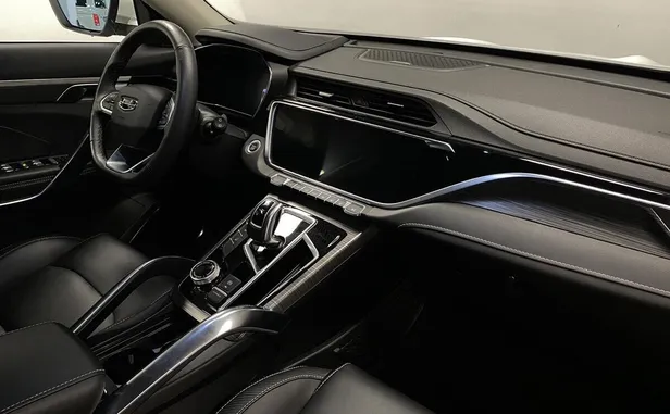 Geely Atlas Pro