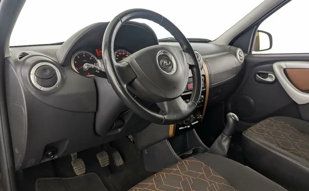 Lada (ВАЗ) Largus