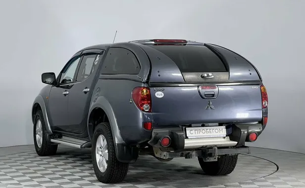 Mitsubishi L200