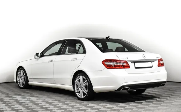 Mercedes-Benz E-Класс