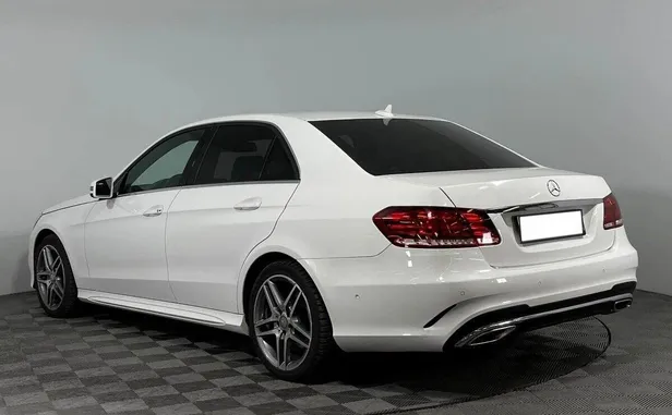 Mercedes-Benz E-Класс