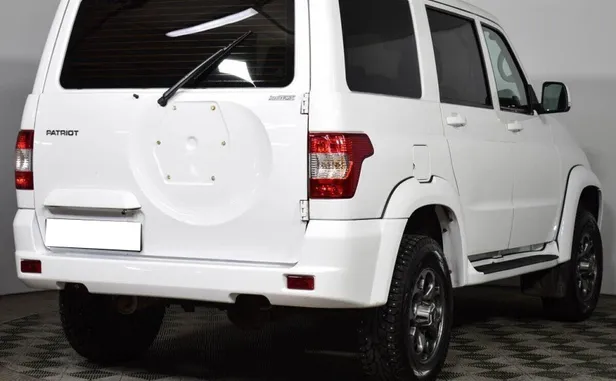 УАЗ Patriot
