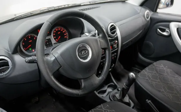 Lada (ВАЗ) Largus