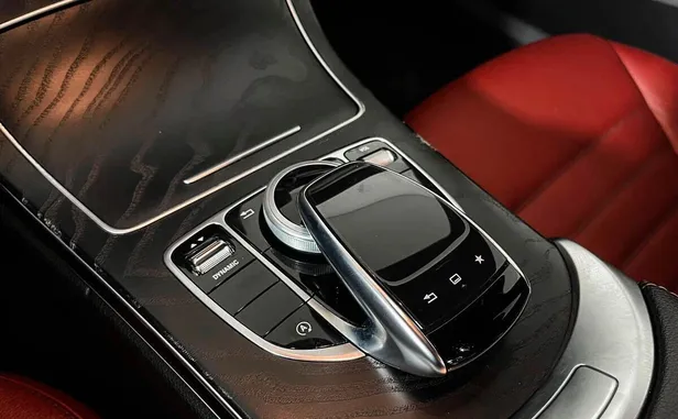 Mercedes-Benz C-Класс