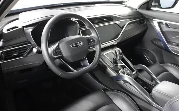Geely Atlas Pro