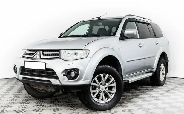 Mitsubishi Pajero Sport