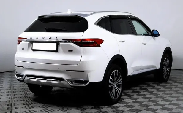 Haval F7